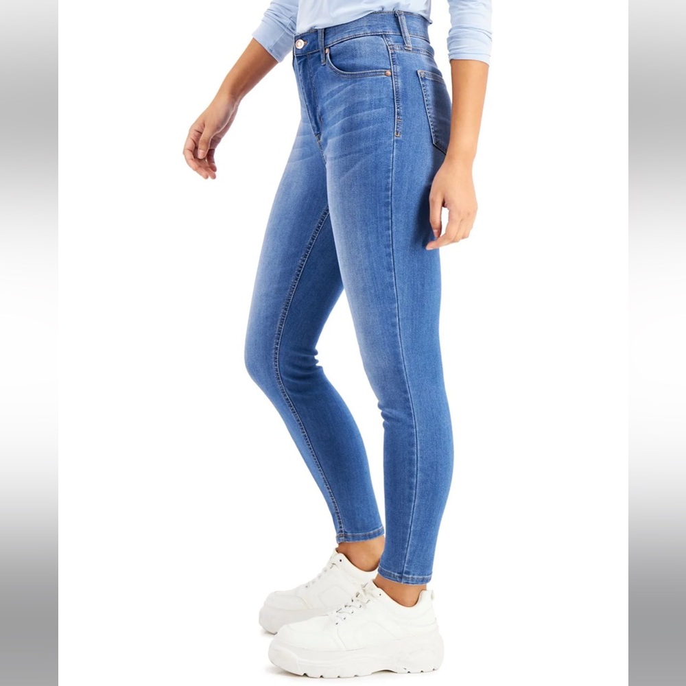 ☀️ No Boundaries Jrs Jeggings